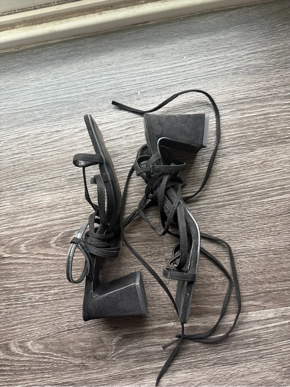 boohoo Black Lace-Up Square Toe Heeled Sandals